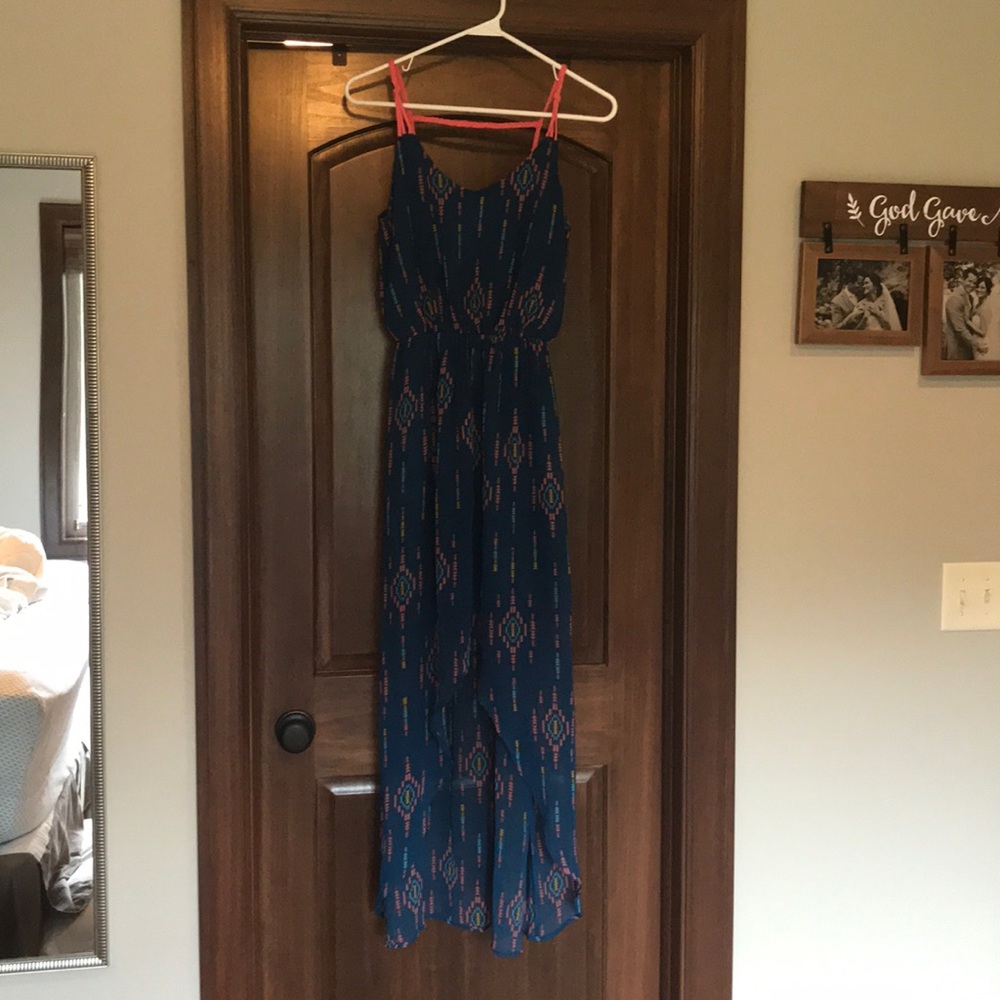 Beautiful summer dress with slit in front